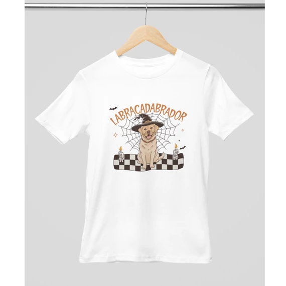 labrador-mintas-halloweeni-polo-feher-
