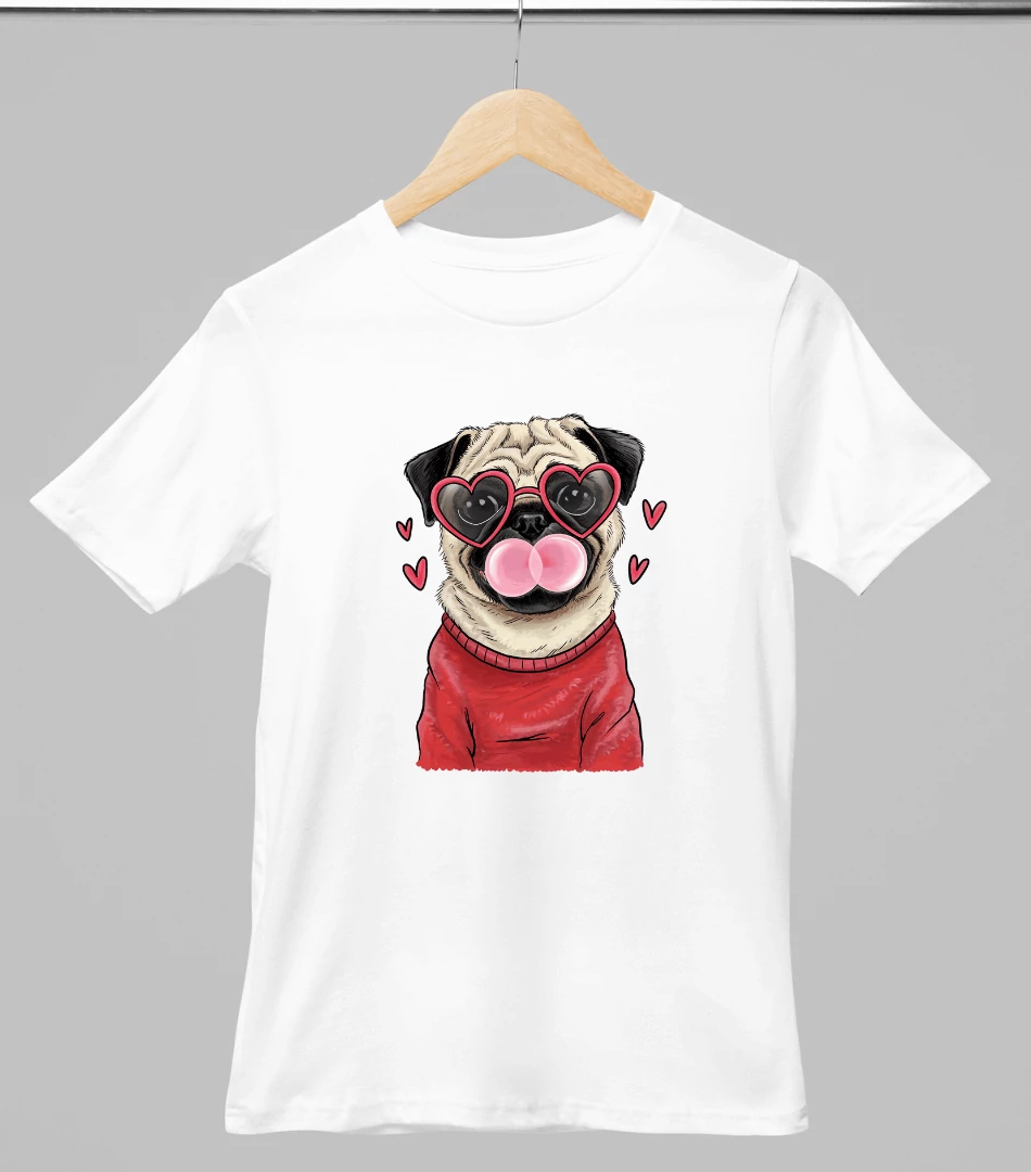 Mopsz mintás valentinnapi póló 